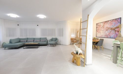 44cfdbd2-4d71-40ca-a7c6-aaef4c502221