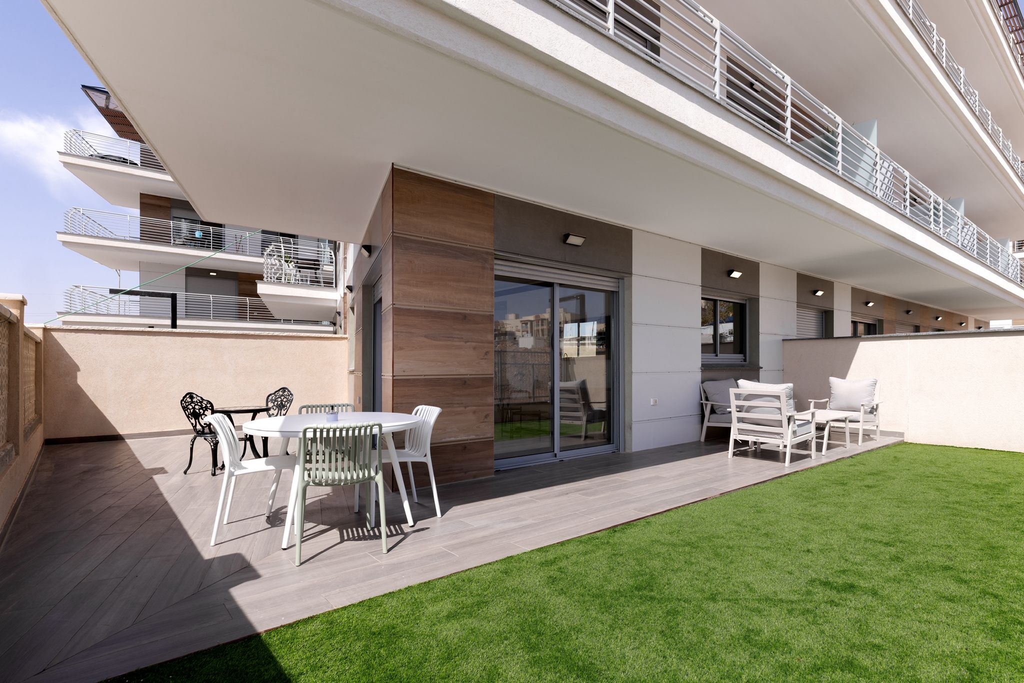 4be64dcb-d6e0-42c5-b13e-353692366534