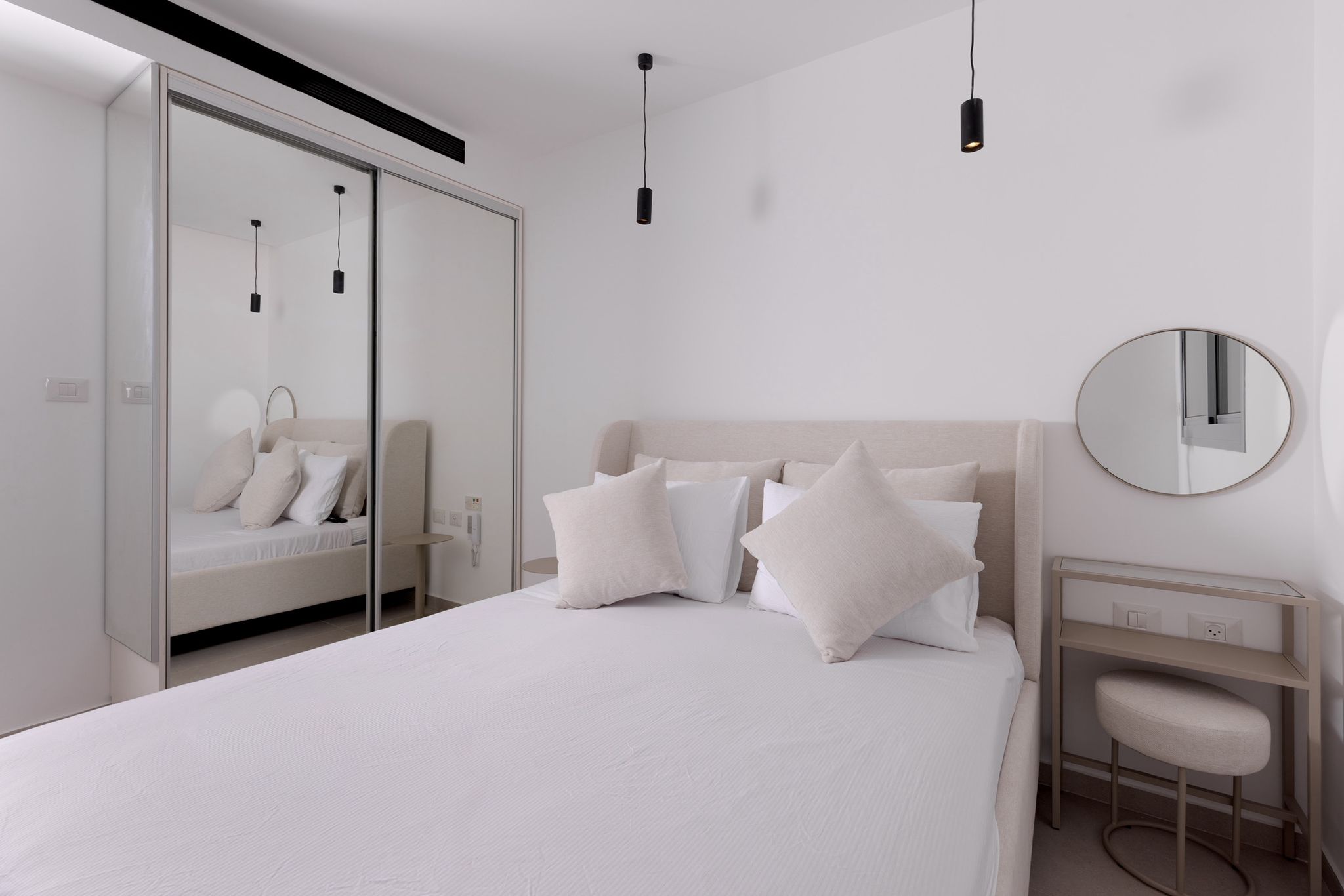 a7287419-274c-419e-b246-99b87ba516e2