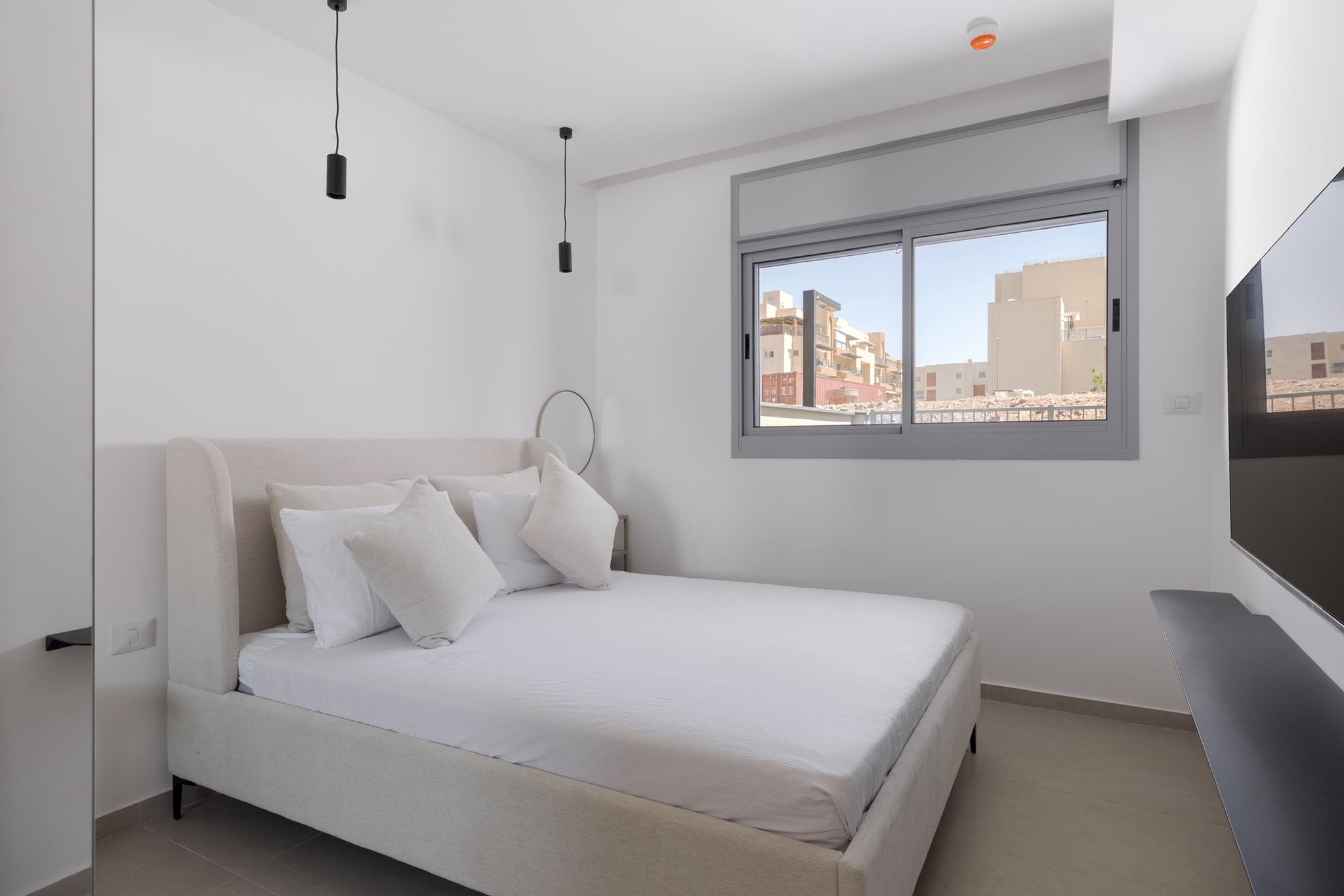 bac4c5ae-d311-4586-8202-1a27118e3f43