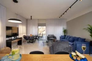 12e78934-da77-43f2-a855-3fab9e6cb917