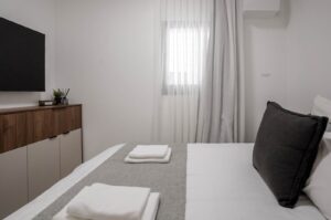 2300464d-f98c-4243-bb6d-1004f7c79568