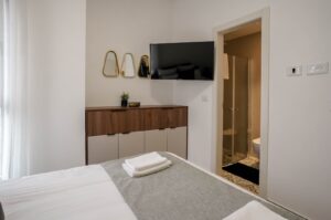 4bb22a00-5bcf-4553-bff5-d6d56cffca0f